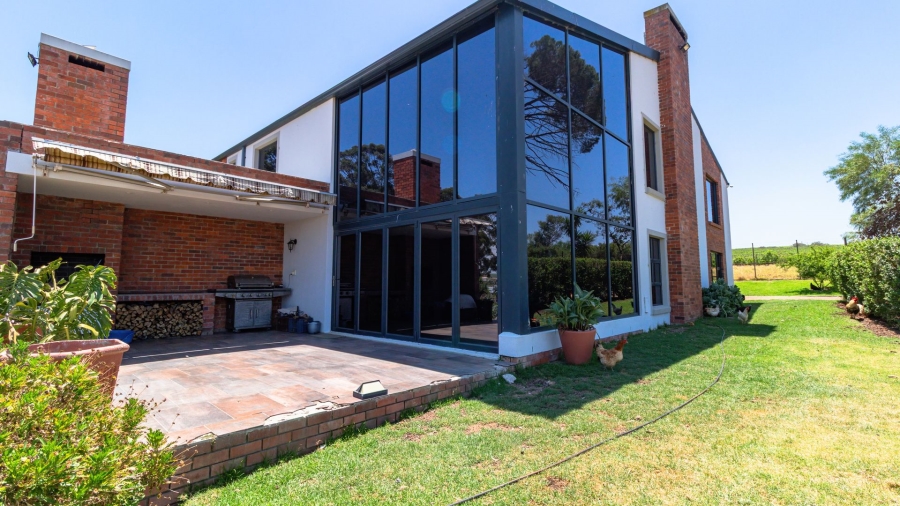 6 Bedroom Property for Sale in Stellenbosch Farms Western Cape